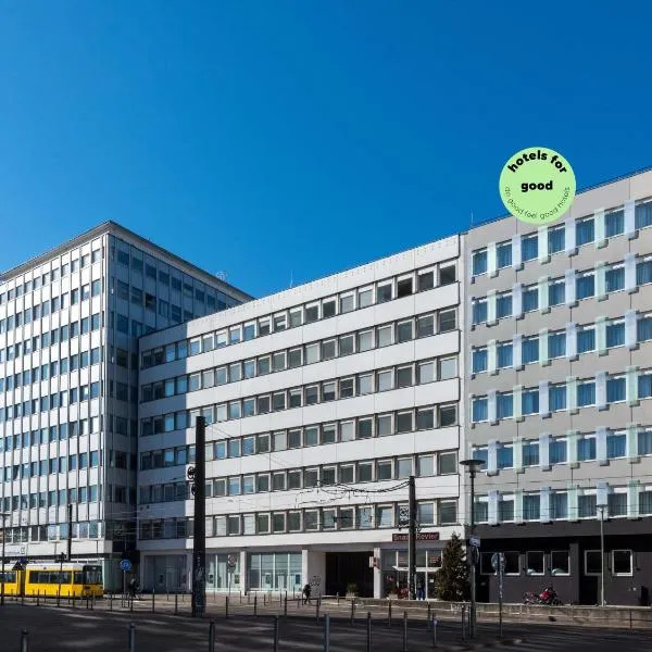 柏林亚历山大广场宜必思尚品酒店，位于柏林的酒店