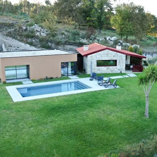 Casa Encosta do Monte，位于波瓦迪拉尼奥苏的酒店