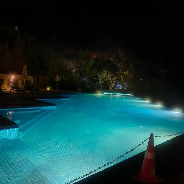 Luxury Aloha Apartments, Rishikesh，位于瑞诗凯诗的酒店