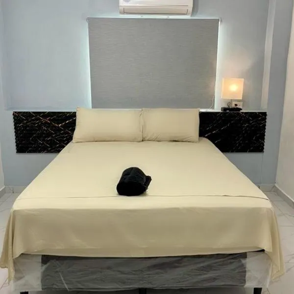 Evolution Home，位于Las Flores的酒店