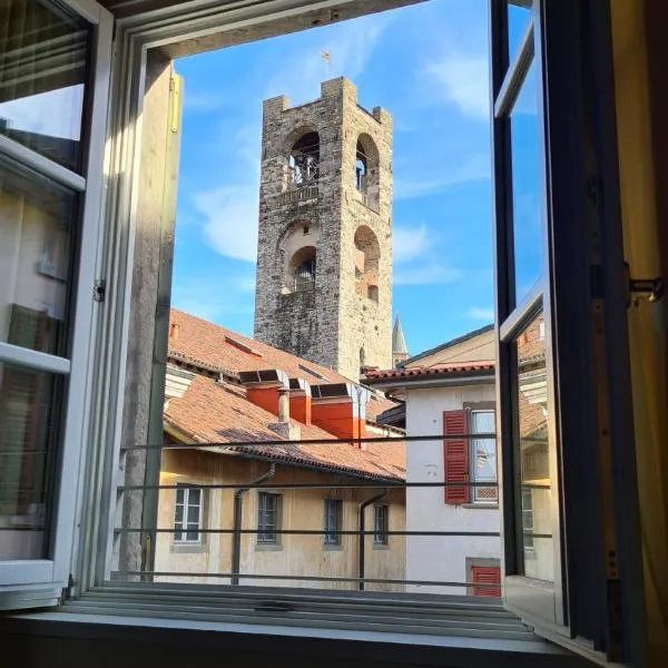 韦基亚广场酒店，位于贝加莫的酒店