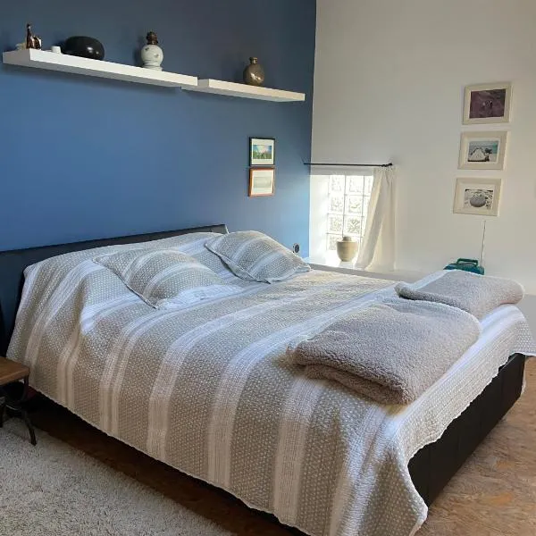 Le pigeonnier des voyageurs Le pigeonnier des voyageurs aéroport Charleroi，位于Pont-à-Celles的酒店