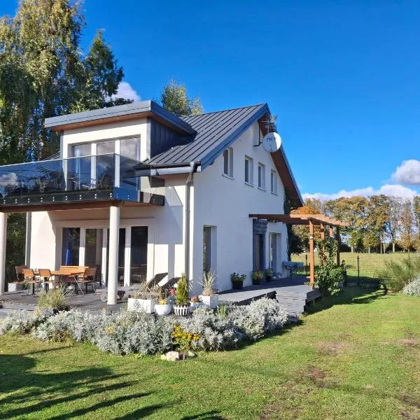 Villa Helena，位于新瓦尔普诺的酒店