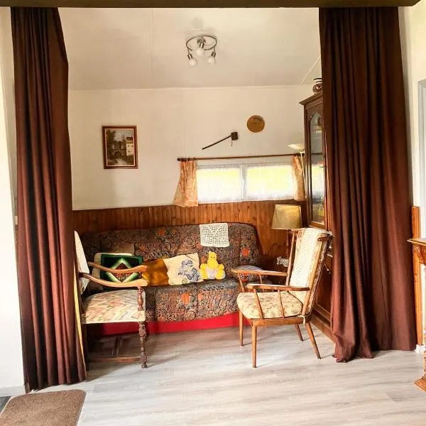 Chalet authentique - Calme Absolu，位于梅塔比耶的酒店