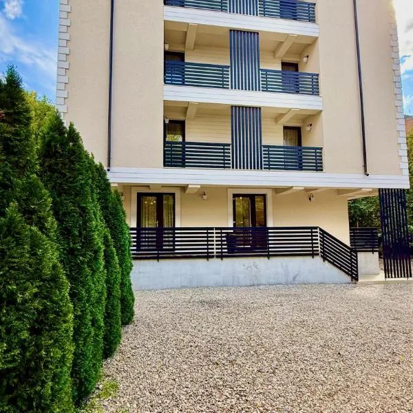 Jolie Boutique Hotel，位于克拉约瓦的酒店