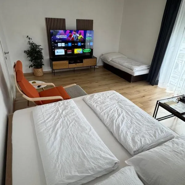 Daheim, in der Ferne，位于Schalchham的酒店