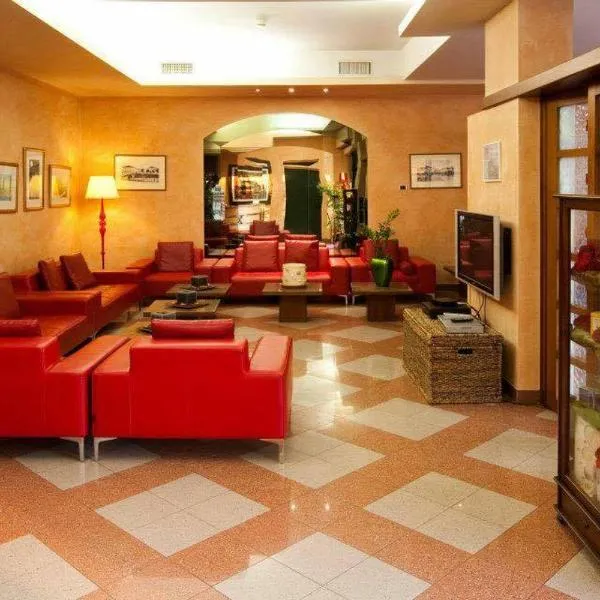 瓦布仁达酒店，位于Campo San Martino的酒店