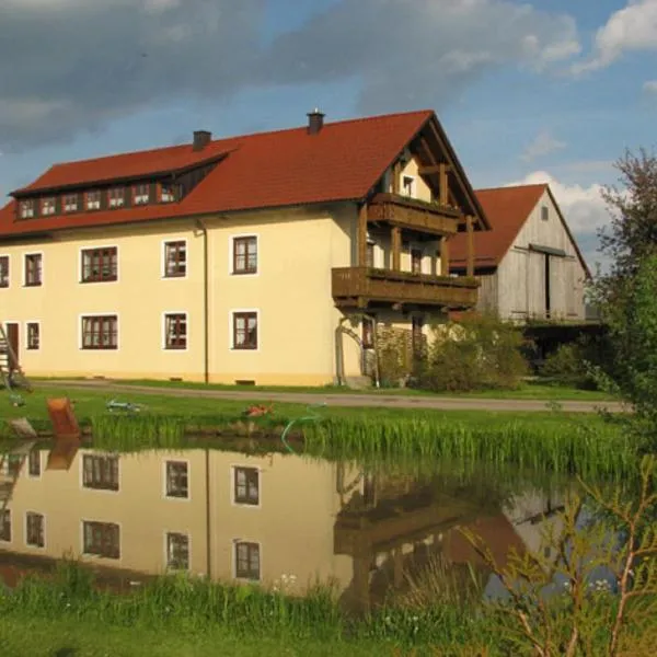 Kösseineblick，位于Pullenreuth的酒店