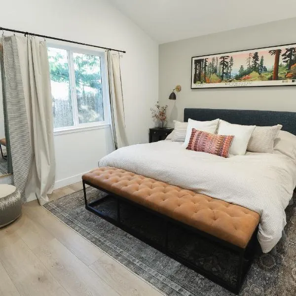 Tranquil Mountain Retreat in Santa Cruz，位于圣克鲁兹的酒店