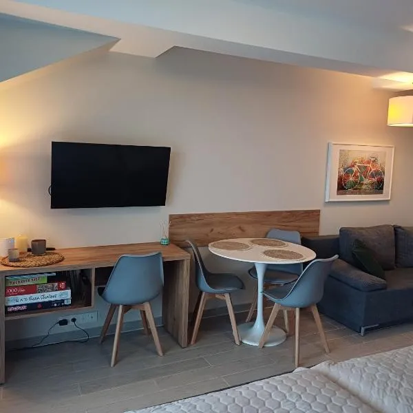Apartament Czarna Góra - STUBAI 34 Biała Woda Sienna，位于西恩纳的酒店