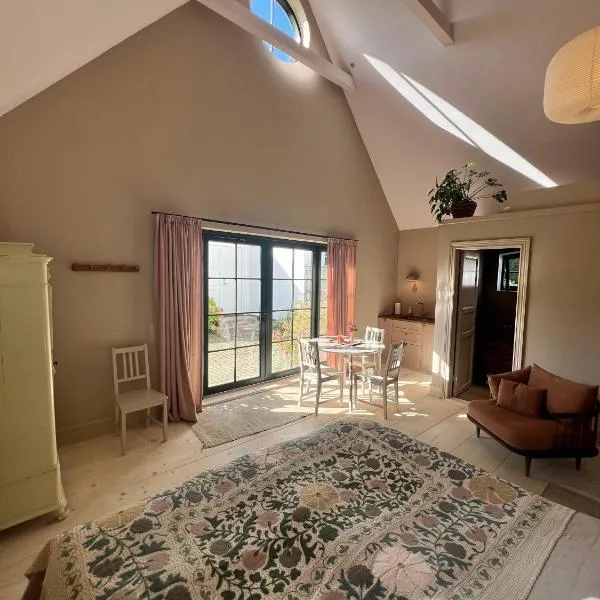 Luxury Guesthouse, 30 min from Copenhagen，位于Stenløse的酒店
