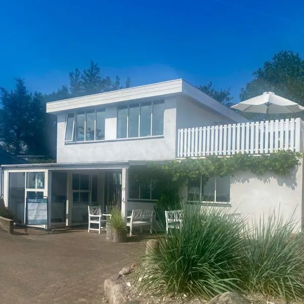 Aa Strand Camping，位于埃伯鲁普的酒店