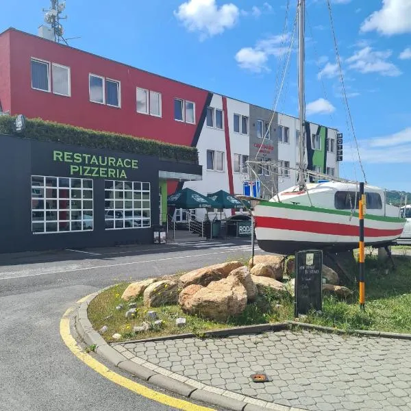 黑山酒店，位于布伦塔尔的酒店