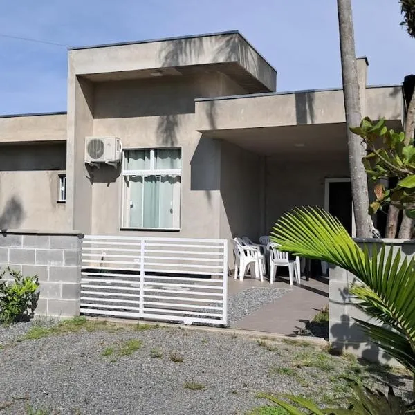 Casa Verde Mar，位于伊塔波阿的酒店