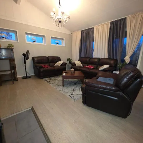 Rooms in Montana Guest house，位于利勒斯特罗姆的酒店