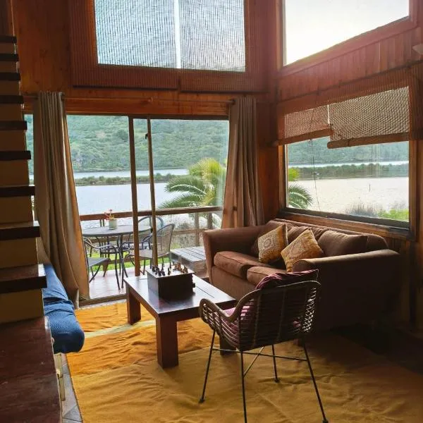 Cabaña en Pichilemu Cahuil vista a la laguna，位于卡汇的酒店