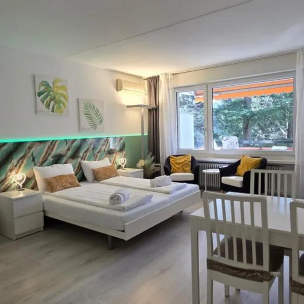 Residenza Lago di Lugano，位于比索内的酒店