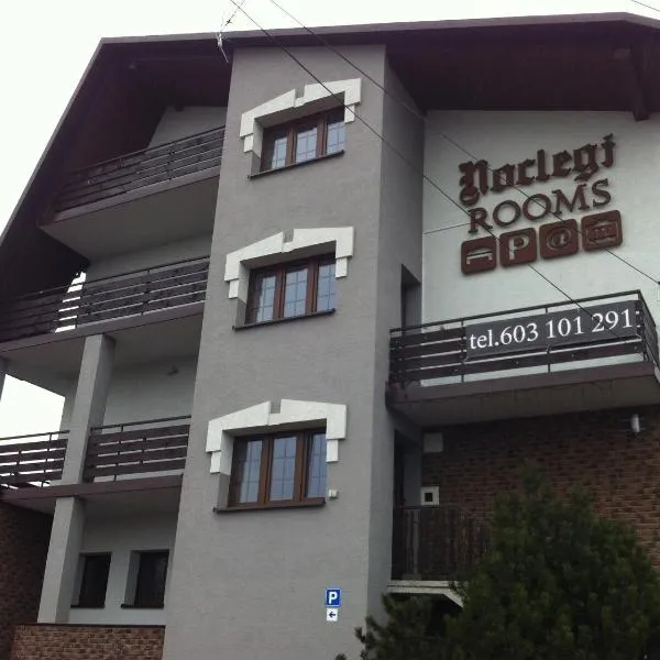 Route 7 Rooms，位于Krzywaczka的酒店