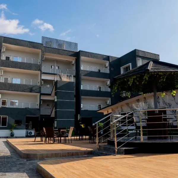 Presken Hotel Residence, GRA Ikeja, Lagos，位于伊凯贾的酒店