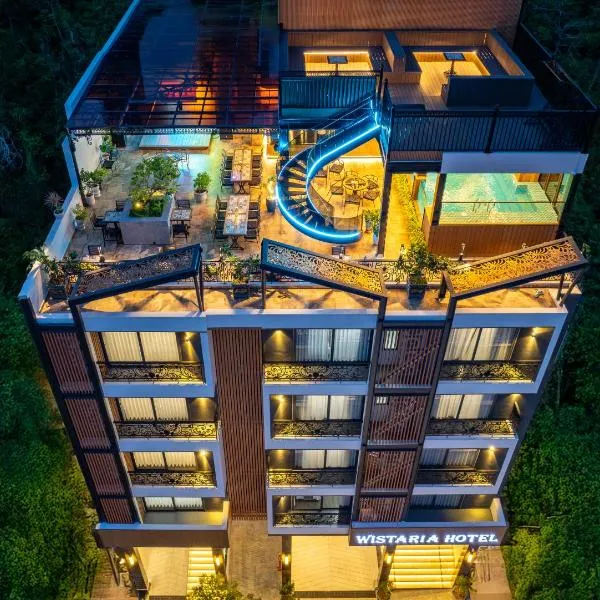 Cat Ba Wistaria Hotel- Jacuzzi Rooftop & Fitness，位于吉婆岛的酒店