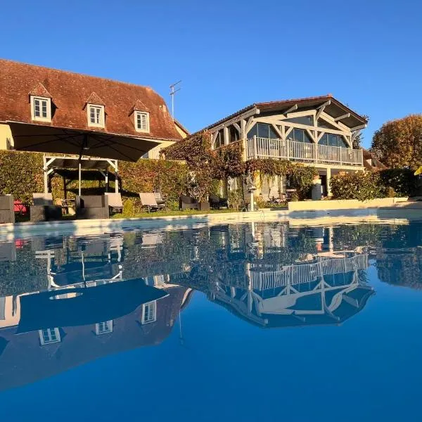 Hôtel Bien-Être Aux Cyprès de Marquay，位于马尔凯的酒店