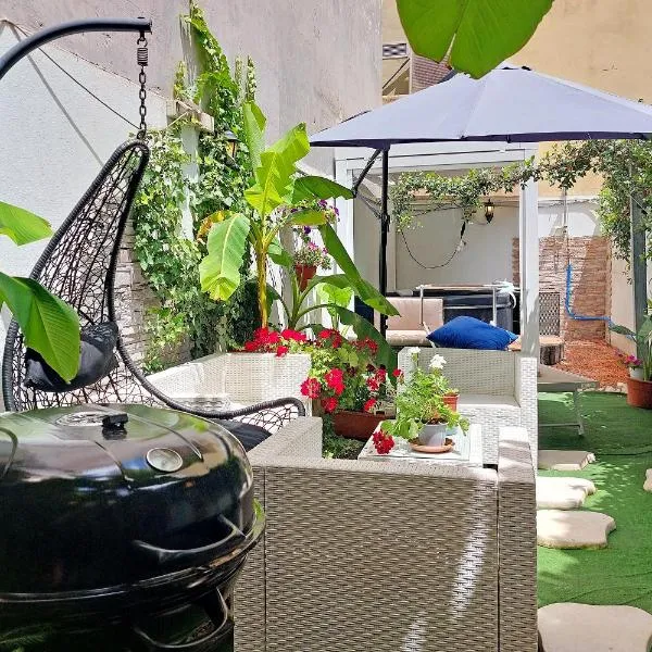 豪华多莫斯酒店，位于罗马的酒店