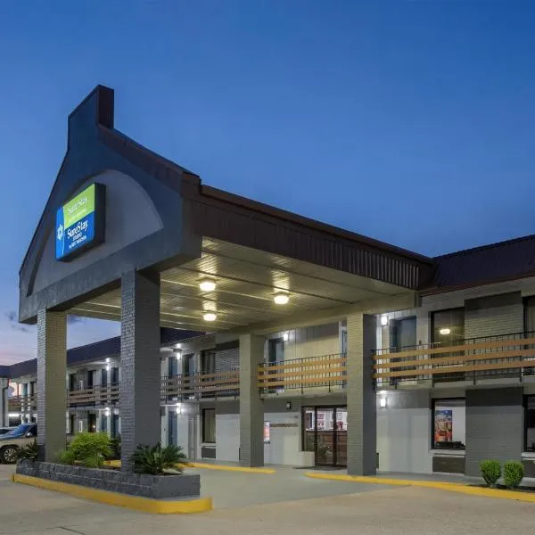 SureStay Studio by Best Western Gonzales，位于冈萨雷斯的酒店