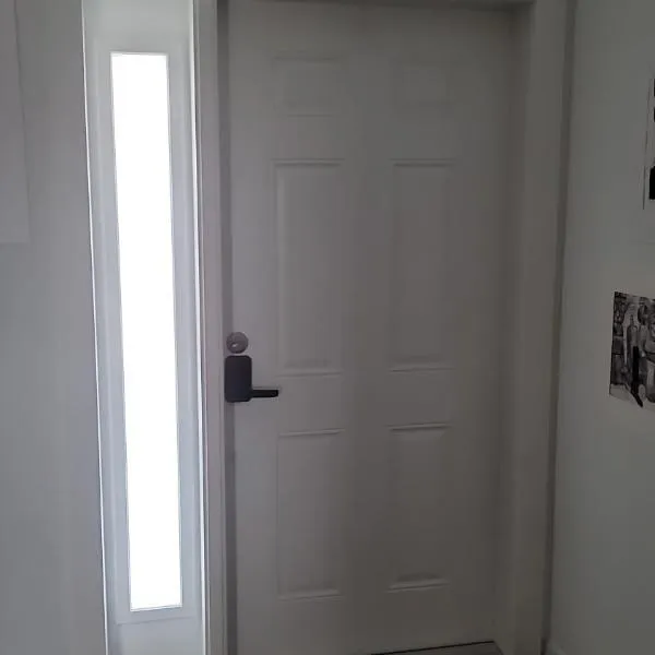 Nassau Homestay，位于Opa-locka的酒店