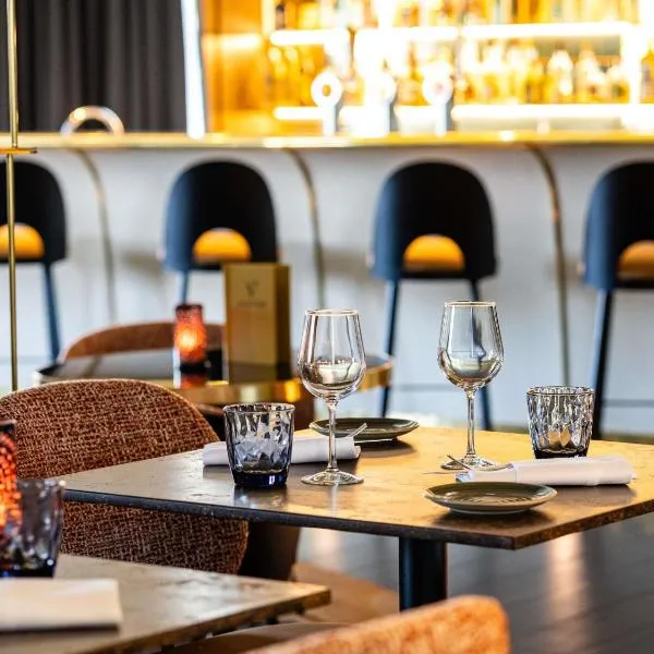 布鲁塞尔中心铂尔曼酒店 ，位于布鲁塞尔的酒店