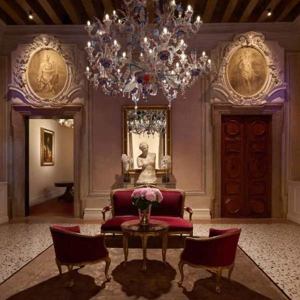 帕拉佐吉欧瓦奈利格兰运河酒店，位于威尼斯的酒店