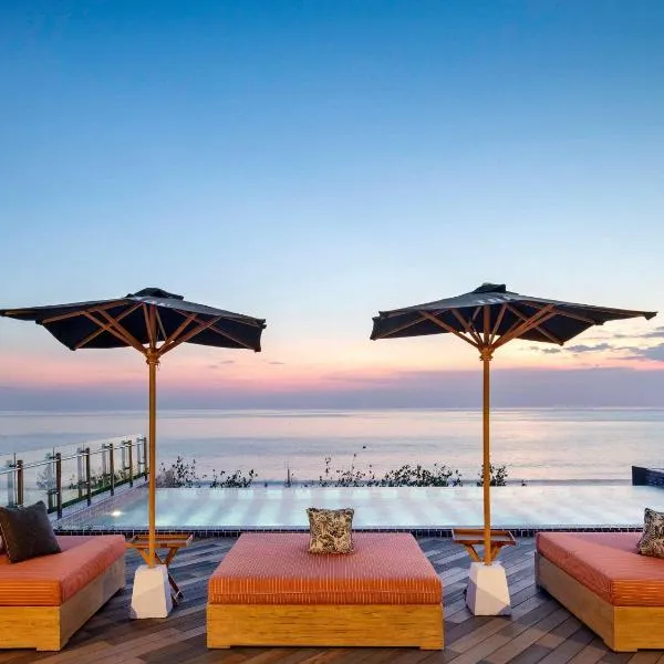 Tribe Bali Kuta Beach，位于库塔的酒店