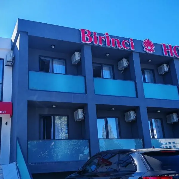 Birinci Hotel，位于明盖恰乌尔的酒店