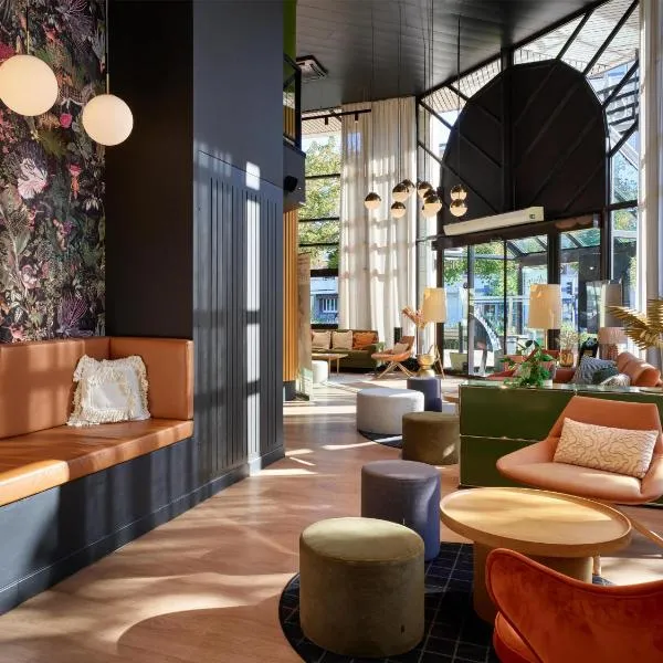 Radisson Hotel Clermont-Ferrand，位于克莱蒙费朗的酒店