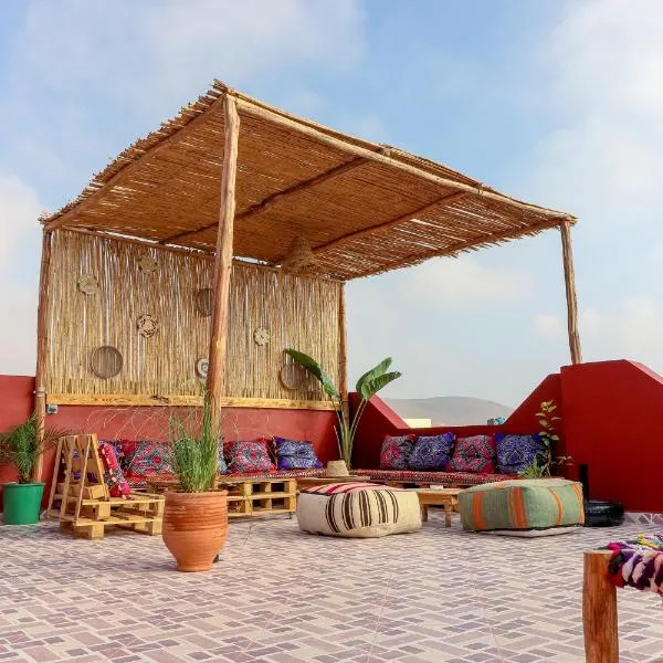 Hey Ola Surf House & Hostel，位于米勒福特的酒店