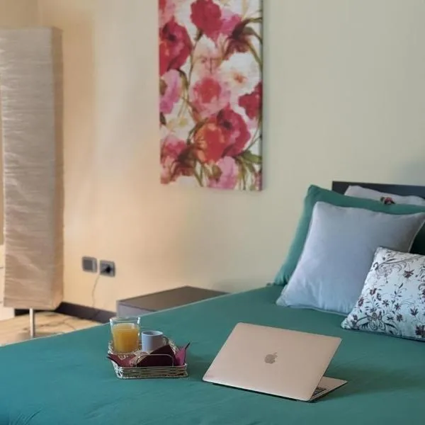 Giacarda Suite，位于萨莱诺的酒店