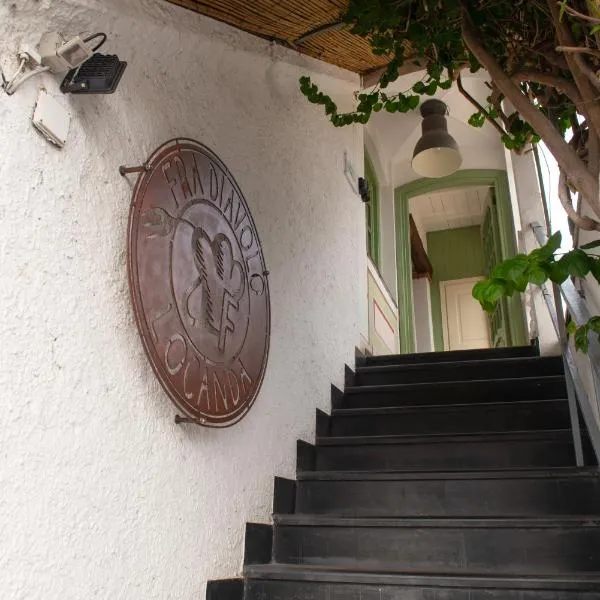 Fra Diavolo，位于迪亚诺马里纳的酒店