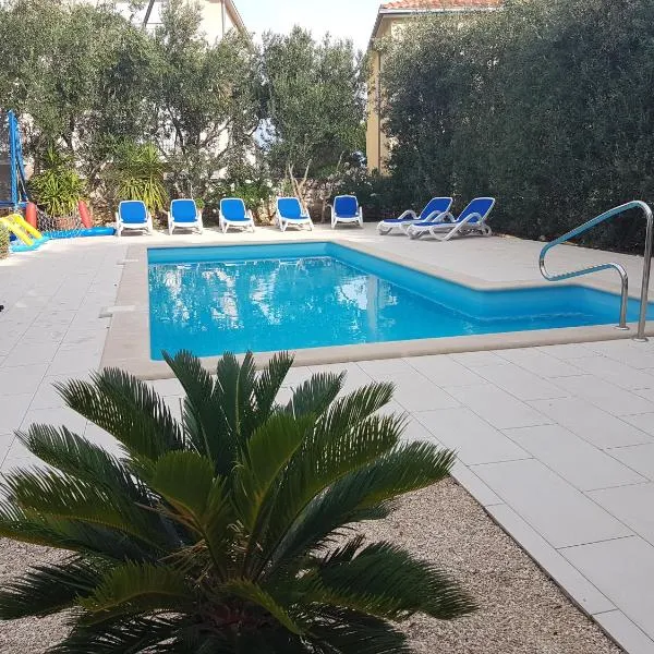 Villa Ana Sevid，位于塞维德的酒店