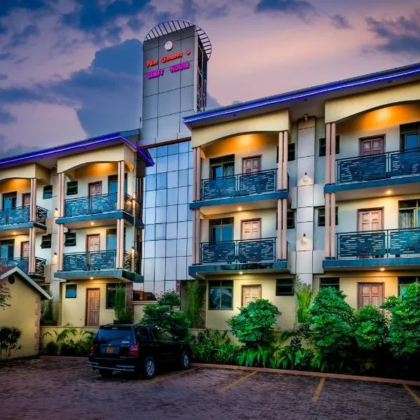 Palm Gardens Guesthouse，位于坎帕拉的酒店