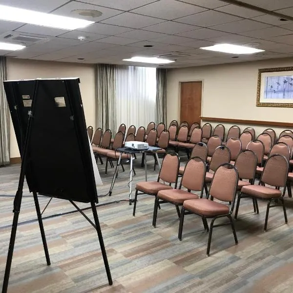 波特兰由海湾假日酒店，位于波特兰的酒店