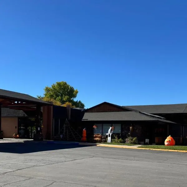 Hot Springs Hotel & Spa，位于瑟莫波利斯的酒店