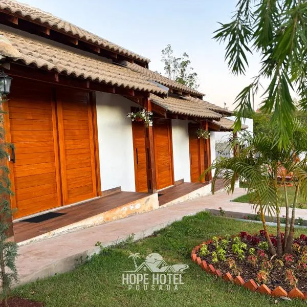 Hope Hotel Pousada，位于Bandeirantes的酒店