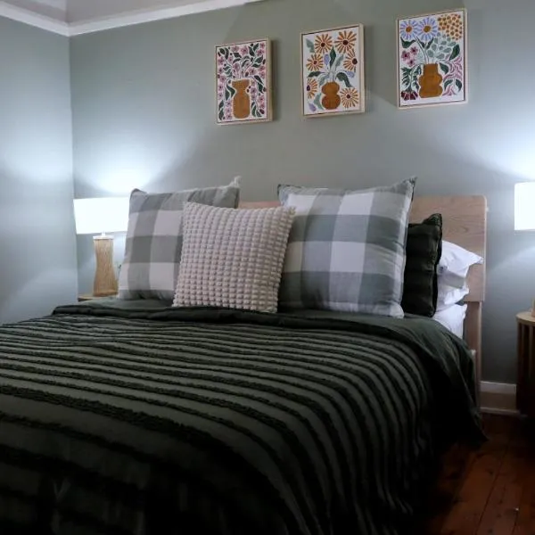 Fitzroy Olive Cottage，位于达博的酒店