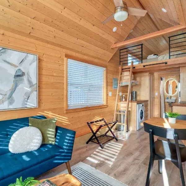 Stay Portland - Tiny Refuge - Quiet & Cozy，位于Woodstock的酒店