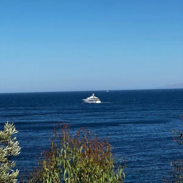 Attica Vacation Home，位于Dhaskalión的酒店