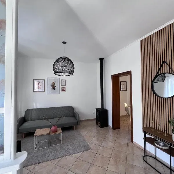 Casa Albe，位于Massa dʼAlbe的酒店