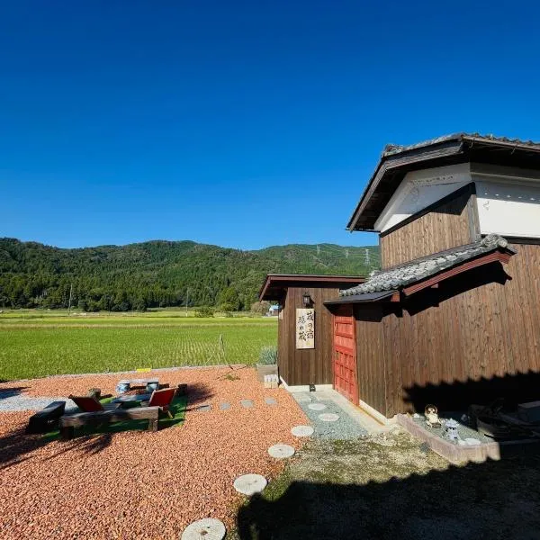 一棟貸し 蔵の宿 隠れ蔵 Kakurekura Traditional Private Stay，位于长滨市的酒店