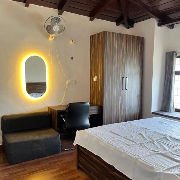 Himalayanblues cottages&stays，位于穆克缇斯瓦的酒店