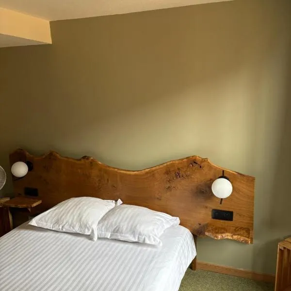 Hotel le Chasseur，位于伊尔基希-格拉芬斯塔登的酒店