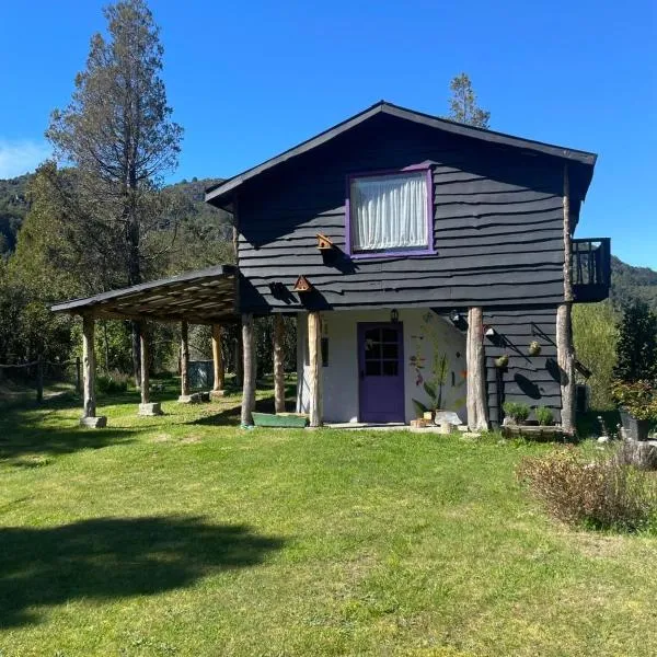 Cabaña Casa Morada，位于富塔莱乌富的酒店