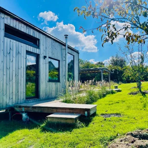 Tinyhouse au coeur d'un vignoble，位于Floreffe的酒店